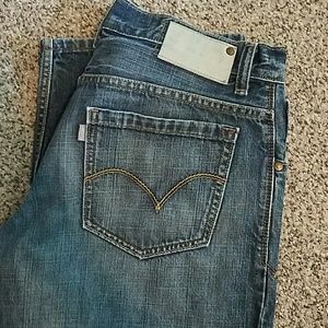 Men's Silvertab 33x32 baggy jeans.
